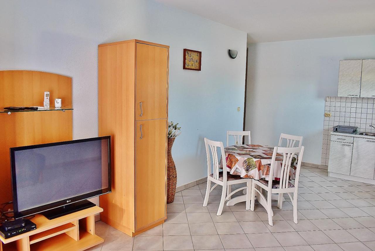 Apartments Felicce Banjol Εξωτερικό φωτογραφία