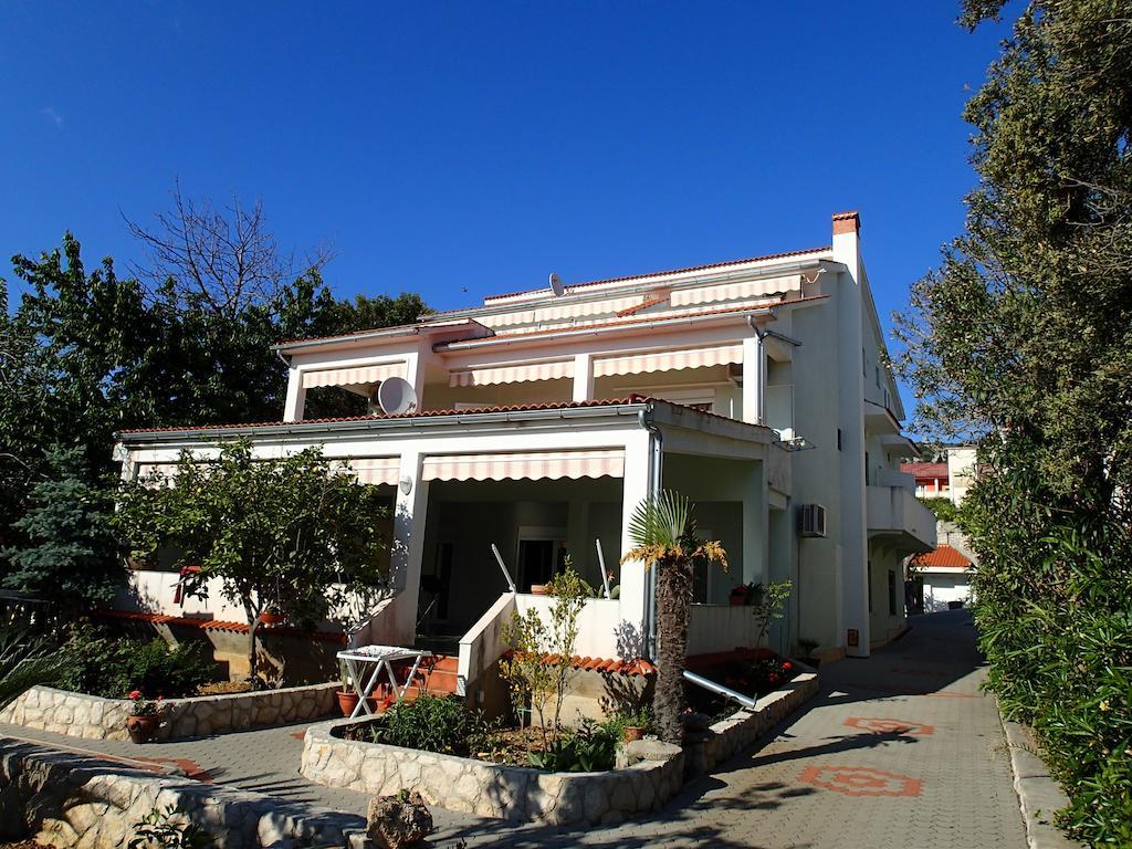 Apartments Felicce Banjol Δωμάτιο φωτογραφία